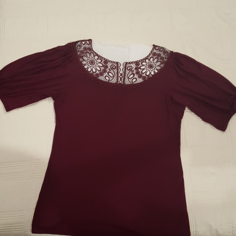 Banana Republic XS burgundy top